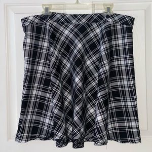 Tripp NYC plaid skirt with buttons